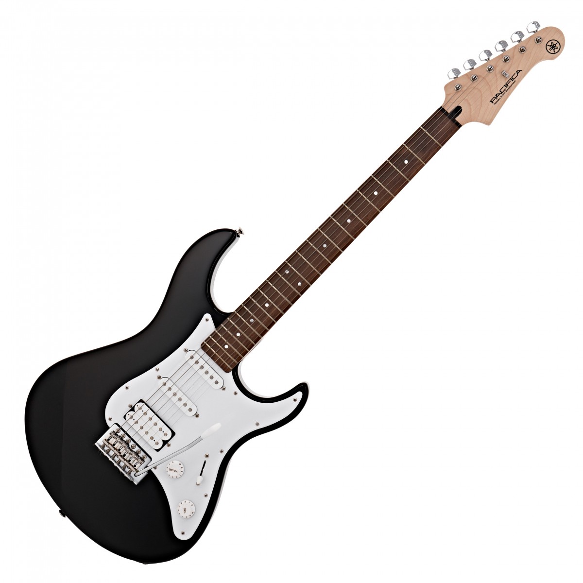 En bild på Yamaha Pacifica 012 Black | Prisvärd men ändå överväldigande. Yamaha Pacifica 012 har massor av kvalitativa funktioner för en så prisvärd gitarr. Levereras med en humbucker och två enkelspolade mickar så den erbjuder en rad olika toner allt från mjuka och klingande till mörka och kraftfulla. Och gitarren erbjuder en drömlik spelupllevelse med en sublim lönnhals och valnöt greppbräda. Oavsett om du gillar funk blues rock eller metal klarar denna gitarr av var och en.   Observera:  Bilden innehåller gitarren med en greppbräda i rosenträ men modellens greppbräda är gjord av valnöt.