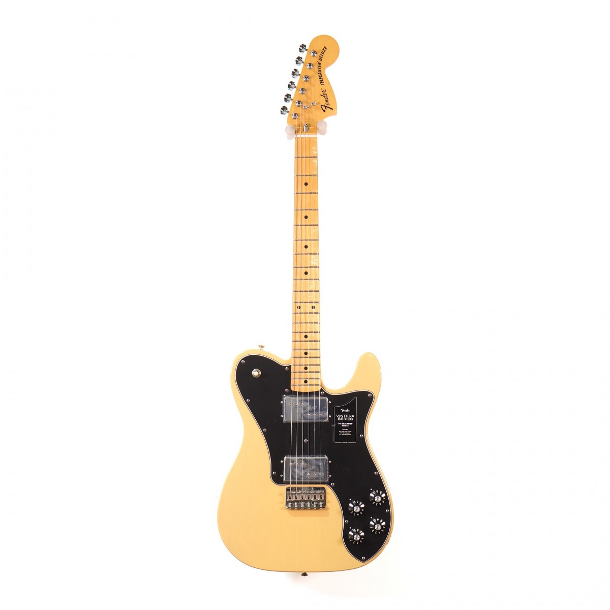En bild på Fender Vintera 70s Telecaster Deluxe MN Vintage Blonde | Segla in i 70-talet. När du en gång håller Fender Vintera 70s Telecaster Deluxe MN kommer du att vara säker på att känna hur vågor av vintage-energi susar genom dig. Den har den klassiska Tele-charmen som gitarrister över hela världen har älskat i årtionden - med modern spelbarhet och uppdaterat hantverk. Du kommer inte att kunna låta bli att beundra den kraftfulla vintage-ton och den vackra uttrycksfullhet som Wide Range Humbucker-mickarna ger och den har utformats för att direkt efterlikna vintage 70-tals-toner.   Den är perfekt att spela på. Om du någonsin längtat efter en gitarr som känns lättspelad och tillfredsställande och full av karaktär kommer du att gapa av förundran med den här modellen. Den släta lönnhalsen och greppbrädan sjuder autentisk känsla och ren spelbarhet. Det är lätt att komponera fina riff på det här muskedundret i vintage-stil och du kommer att kunna improvisera hur lätt som helst. Ex-Demo: Denna produkt kan vara ex-display ha mindre tecken på användning eller lätta ytliga skråmor och sakna icke-nödvändiga delar. Originallåda paketering eller manual kanske inte ingår. Varje föremål kontrolleras av vårt team av reparationstekniker för att försäkra att det möter våra höga standarder. Detta är en fantastisk möjlighet att köpa en fullt fungerande produkt till ett nedsatt pris.