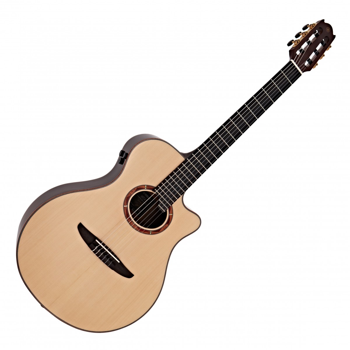En bild på Yamaha NTX5 Electro Nylon String Natural | Ändra spelet. Yamaha NTX5 Electro Nylon String är här för att ta dig in i ett annat soniskt universum. Den är elegant distinkt och fylld med känd Yamaha kvalitet. Ger dig uppslukande dynamik och klassisk nylonsträngton - kombinerad. NTX5 är modern med en spelarvänlig känsla och är perfekt för alla el- eller stålstränggitarrister som vill utforska nylontonsvärlden.   Tillverkad med solid europeisk gran och solid valnöt och ger ett starkt tydligt definierat ljud med ett välartat ljuvligt klang och vidsträckt dynamik. Från första strum är detta ett instrument som gnistrar med en enorm sonisk karaktär. Och tack vare sin solida konstruktion kommer denna NTX5 att vara med dig för många framträdanden framöver. Utforska den distinkta bekanta mjuka värmen som vi alla känner och älskar. Medan en mångsidig natur kan ta din musik var som helst. Dessutom vet Yamaha att du är bryr dig om på både komfort och ton. Så denna NTX5 har en känsla som även elgitarrister kommer att älska. Yamaha NTX5 är perfekt för verkligt uttryck och är utrustad med Atmosfeel-elektronik som gör live allt det borde vara. Detta är inte din genomsnittliga nylonsträngare det är din möjlighet att göra något annat ...