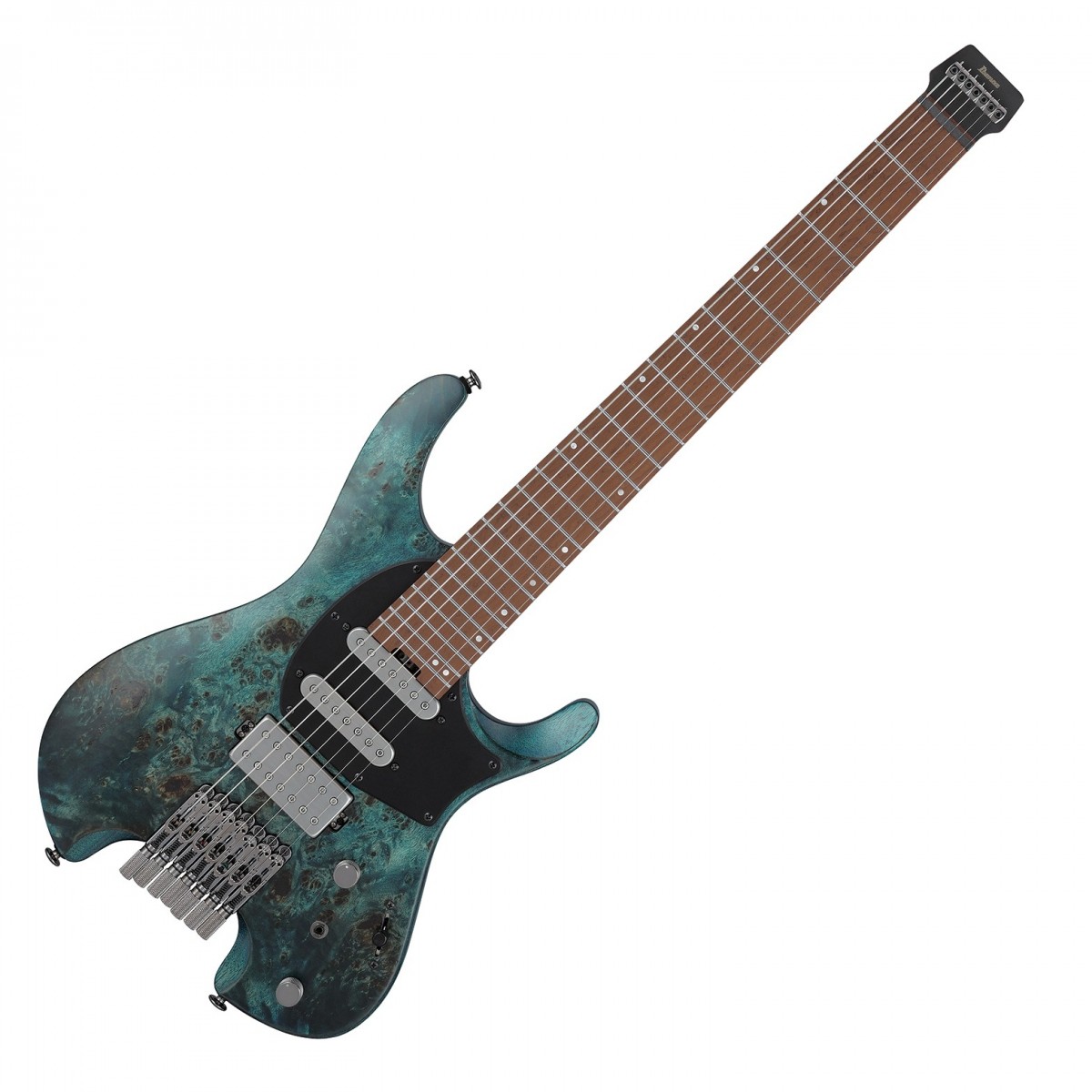 En bild på Ibanez Q547PB Q Series 7 String Cosmic Blue | Ibanez Q547PB Q Series 7 String är ett exceptionellt instrument som kombinerar banbrytande design med sofistikerad teknik skräddarsydd för musiker som söker mångsidighet och precision. Denna huvudlösa gitarr är lackerad i Cosmic Blue Low Glans och har en Wizard C 5pc Roasted Maple/Bubinga hals som erbjuder oöverträffad komfort och spelbarhet. Kroppen är toppad med visuellt slående Poplar Burl och uppbackad av Nyatoh vilket ger ett rikt fylligt ljud med uttalade mellanljud.Q547PB är utrustad med R1 / Q58 S-S-H-pickuper och levererar klara artikulerade ljud över alla frekvenser från djupa morrande låga toner till skarpa gnistrande höga toner. Dyna-MIX9-omkopplingssystemet förstärker denna mångsidighet och erbjuder nio distinkta tonalternativ som kan tillgodose alla musikaliska stilar. Gitarrens självlysande sidopunkter gör den dessutom synlig på mörka scener och den medföljande anpassade väskaen gör transporten säker och bekväm.